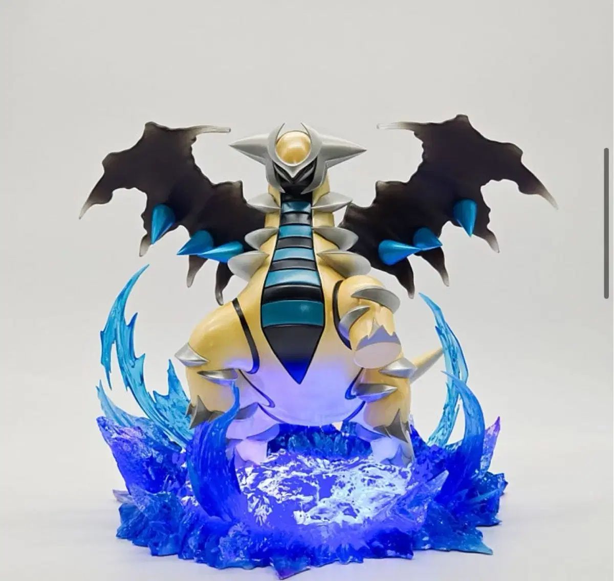 ポケモン レジン zxz ギラティナ イロチ 出品