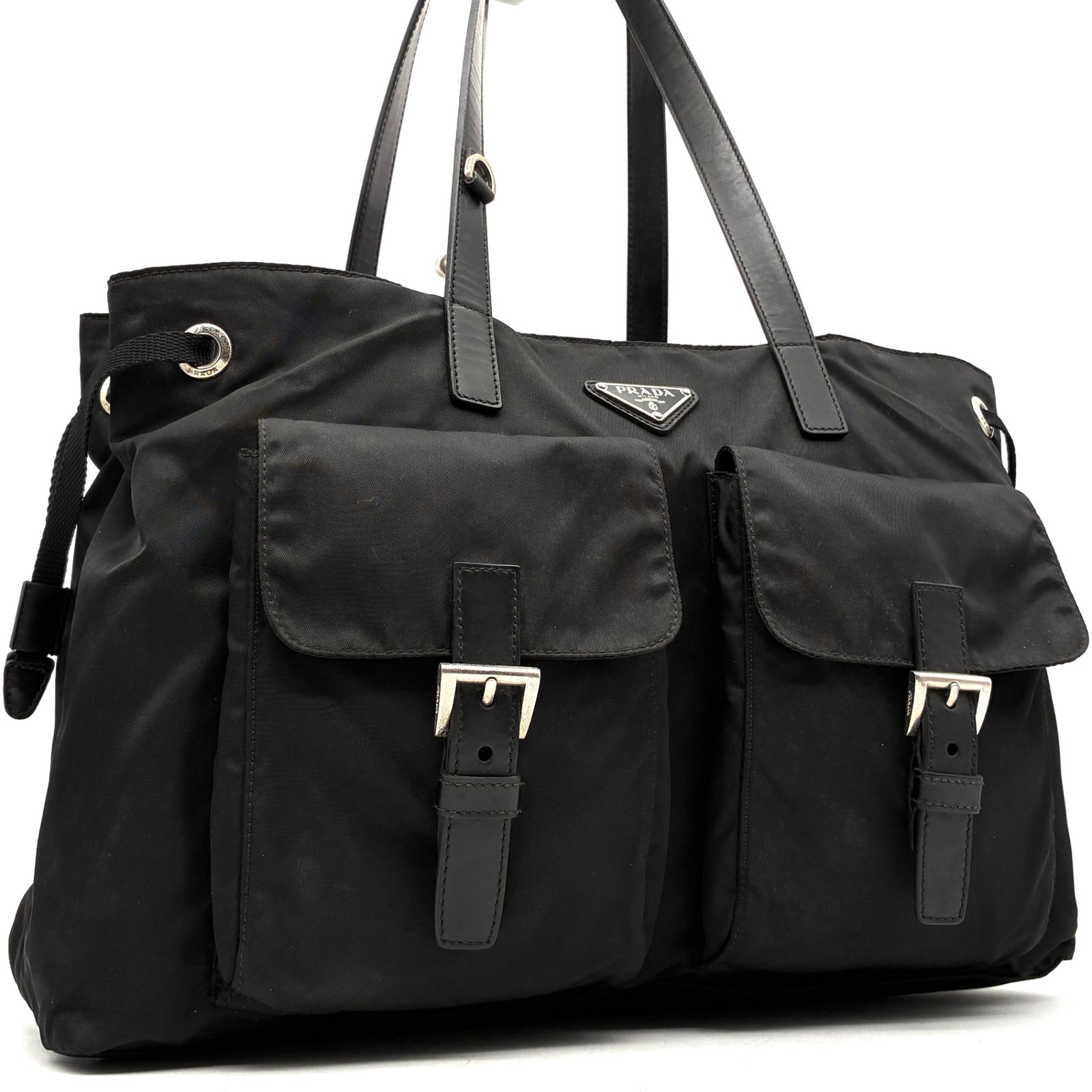 プラダ PRADA テスート ナイロン トートバッグ ボストンバッグ ブラック 黒 レザー 三角ロゴ 巾着 ダブルポケット 白タグ A4 肩掛け ボーナス 夏休み 夏コーデ ご褒美 旅行 帰省 サマーギフト 父の日