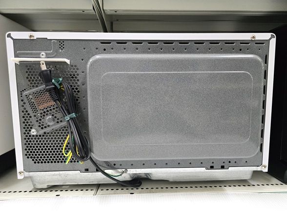 中古品】 パナソニック Panasonic 22L 電子レンジ 50/60Hz共用 横開き