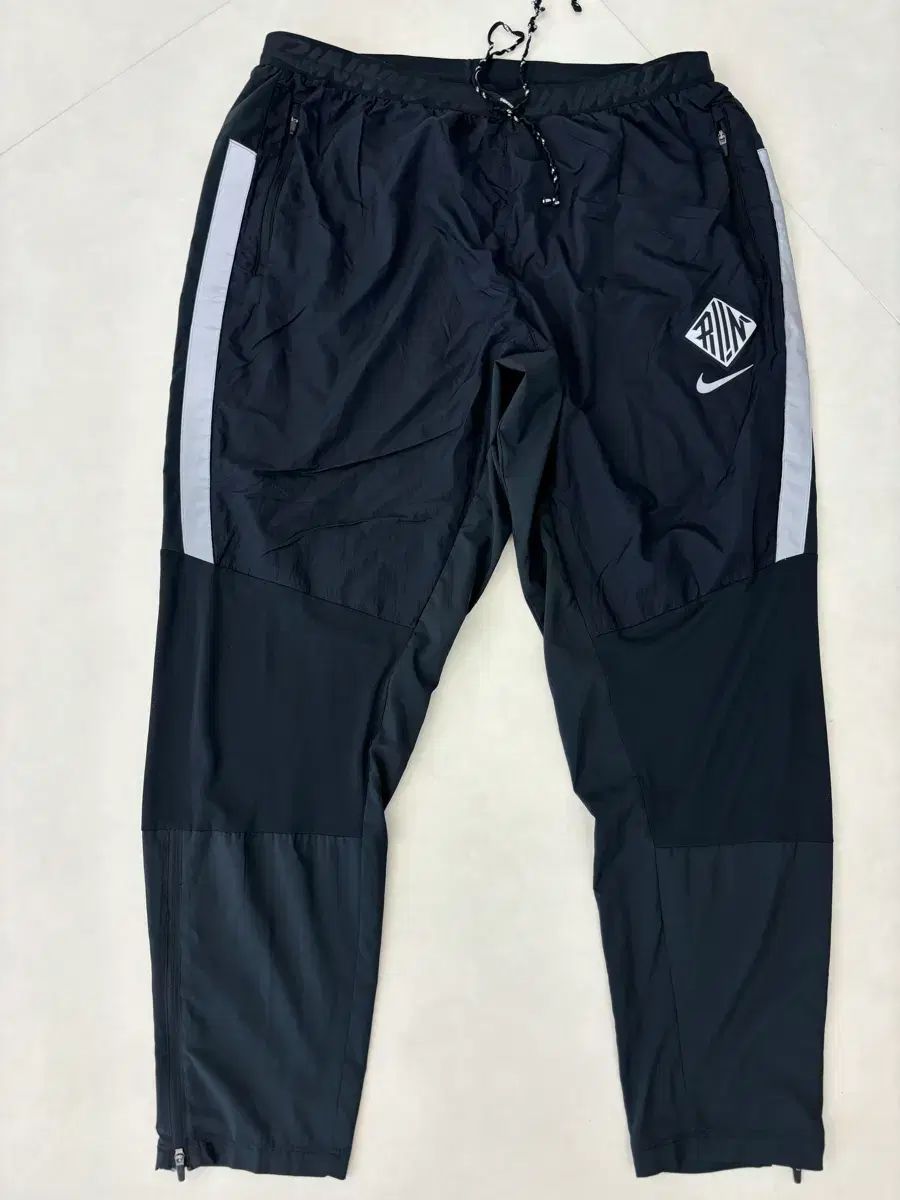 ナイキ 夏 フェノム エリート ウーブン ランニング パンツ 2XL(36)