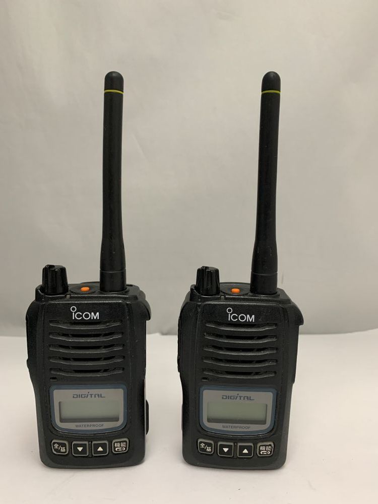 アイコム　デジタル簡易無線　登録局　D60 5W 2台セット □中古□送料無料□2台セット□アイコム D60 デジタル簡易無線機5W