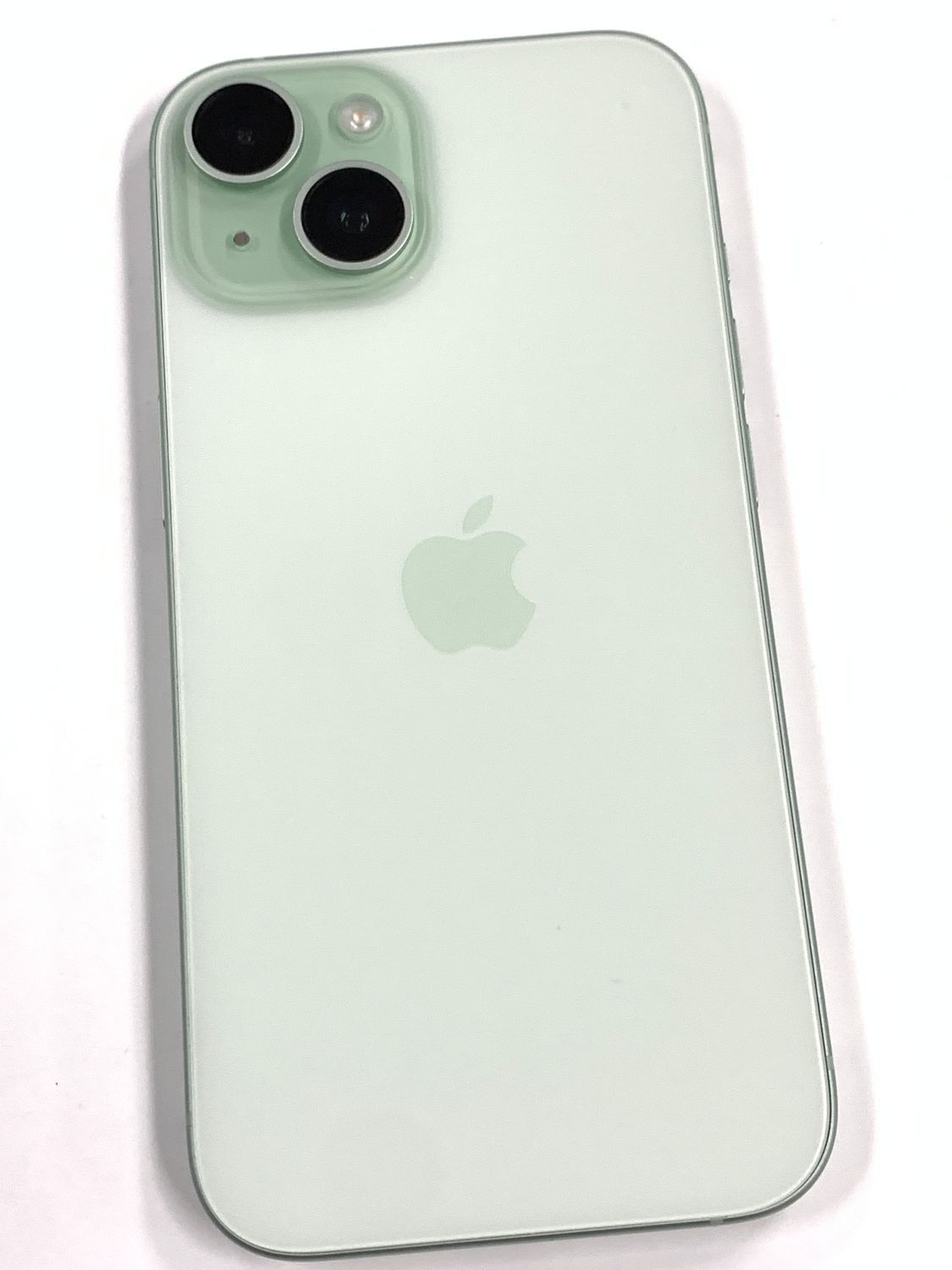 iPhone15 128GB グリーン SIMフリー 中古 バッテリー93% - メルカリ