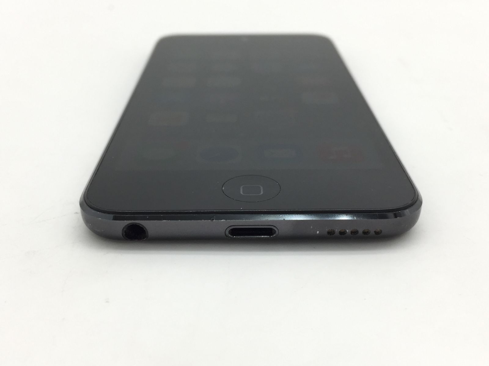 良品】Apple iPod touch 第7世代 32GB A2178(MVHW2J/A) スペースグレイ