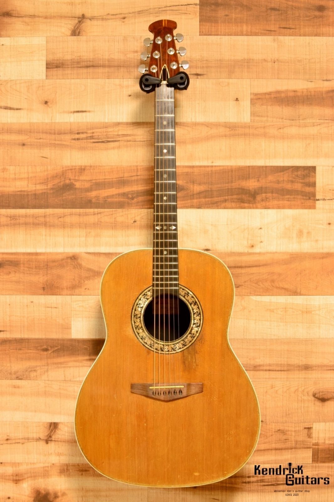 Ovation Deluxe Balladeer w/OHC - メルカリ