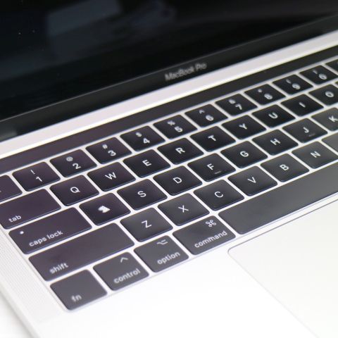 k.merukari 超美品 MacBook Pro Core i7 美品 MacBook Pro 2017 13インチ 第7世代 Core i7 16GB SSD 512GB