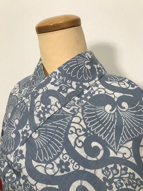 【中古】Sサイズ 浴衣 綿 白地に葵模様
