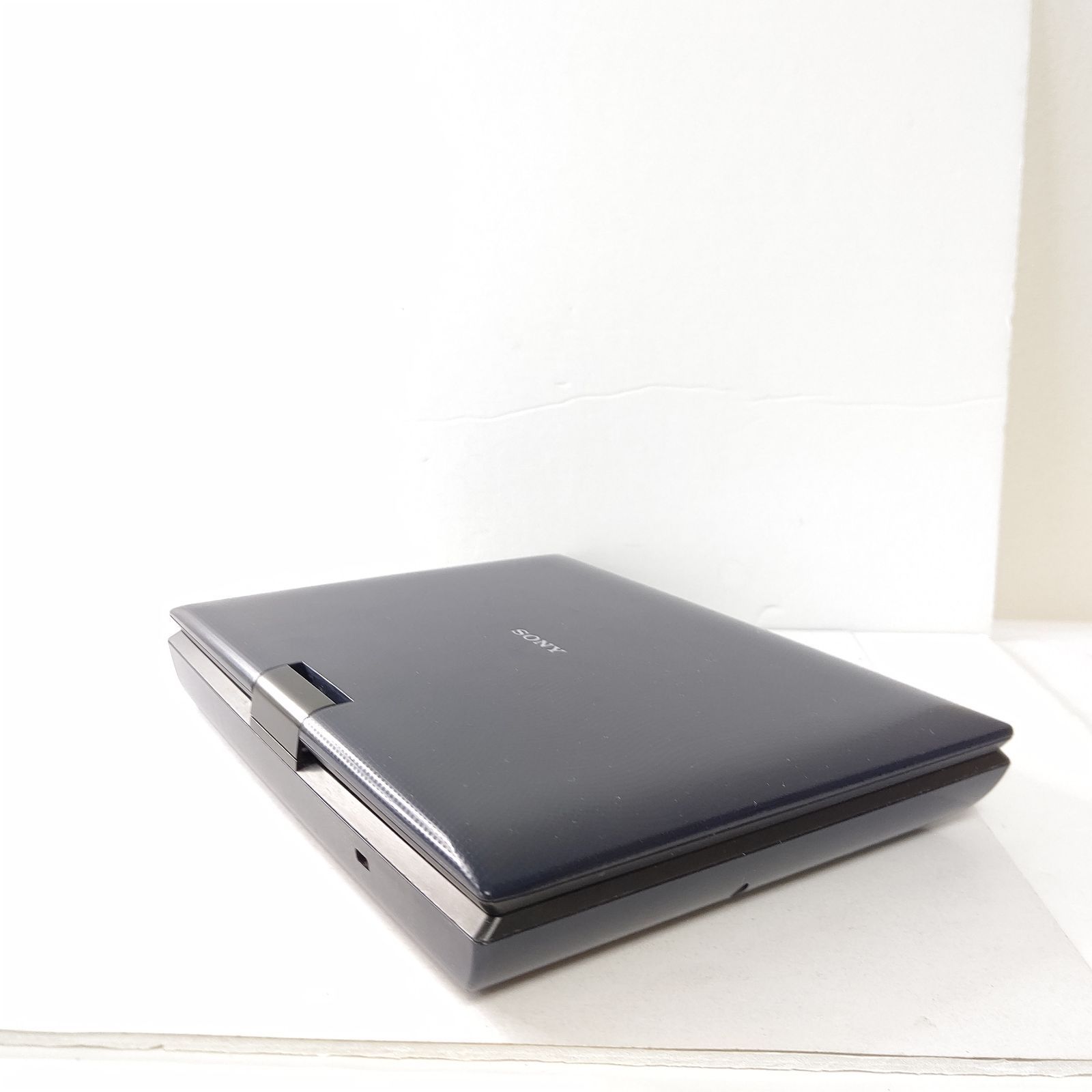 画面極美品　ソニー　9型　ポータブル　ブルーレイプレーヤー　高精細液晶　高音質 画面極美品 ソニー 9型 ポータブル ブルーレイプレーヤー 高精細液晶