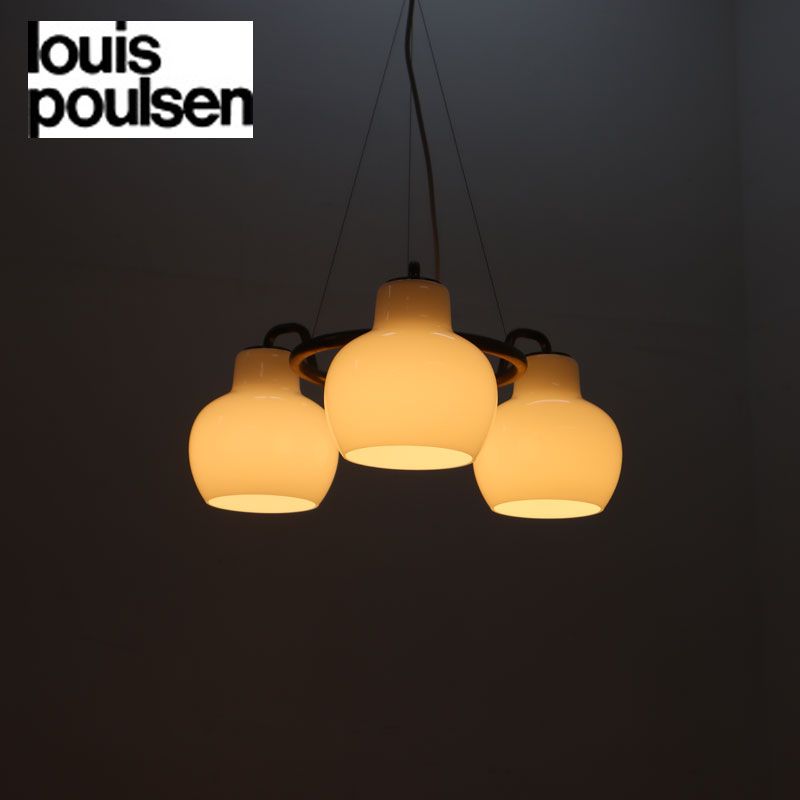 ◆展示新同品◆ louis poulsen ルイスポールセン VL リングクラウン 3 ペンダントランプ ペンダントライト 照明 乳白ガラス 53万