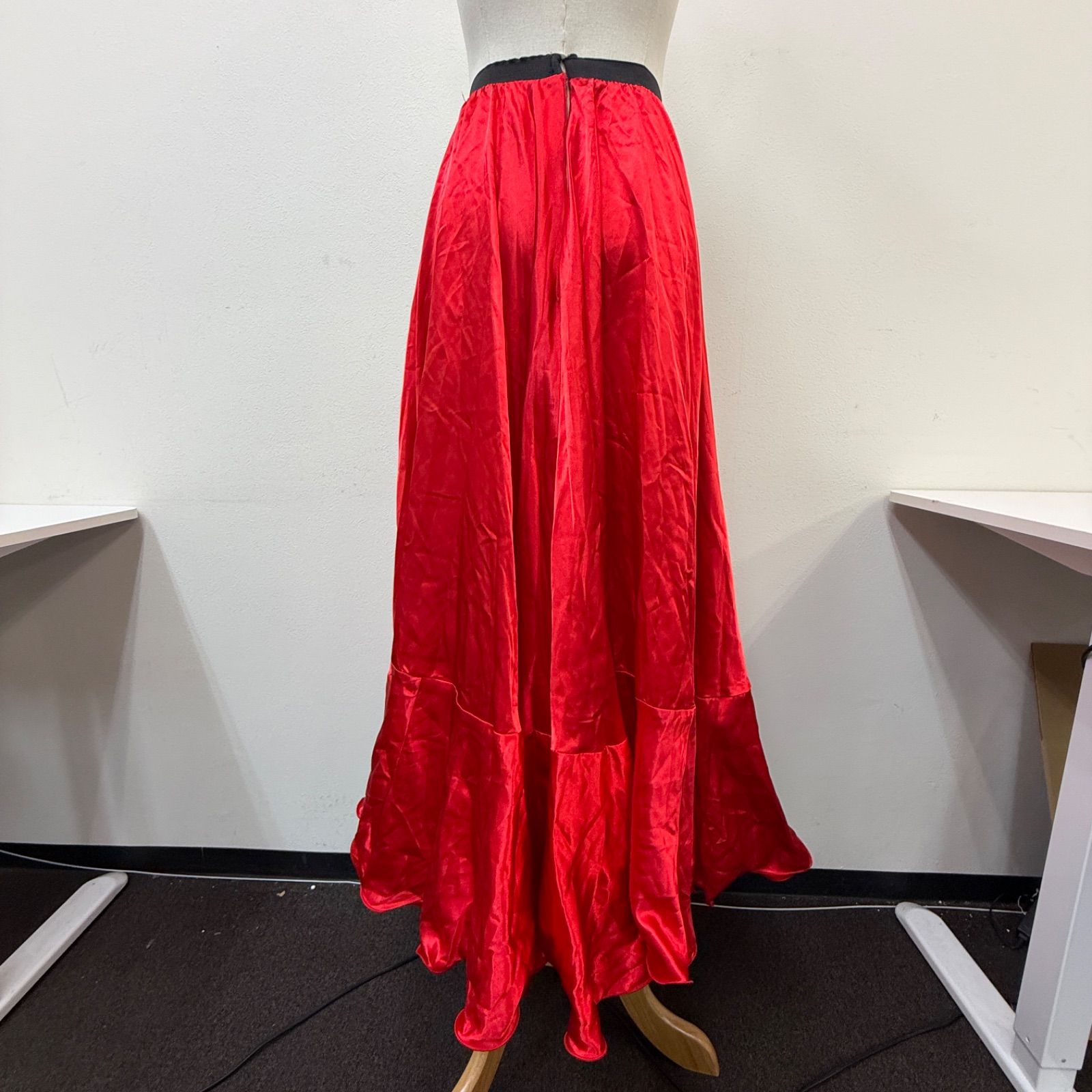 prima boutique】フラメンコ衣装 スカート ファルダ ペチコート 赤