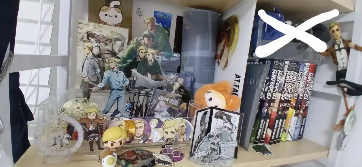 進撃の巨人 エルヴィン・スミス グッズ まとめ出品