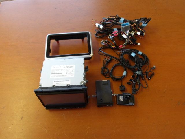 スズキ　純正　カーナビ　パナソニック　8インチ　CN-RZ83ZA　ドラレコ付　ETC付　オーディオパネル付