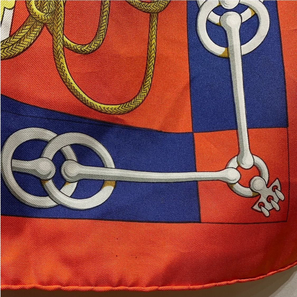 エルメス カレ90 Cliquetis 剣 クリケティス 赤×マルチカラー HERMES