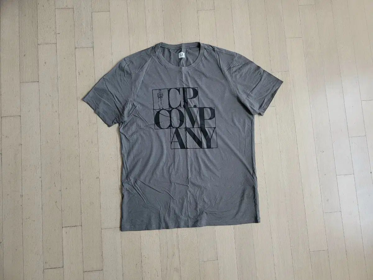 C.P. COMPANY シーピーカンパニー 半袖Tシャツ ロゴ 半袖T