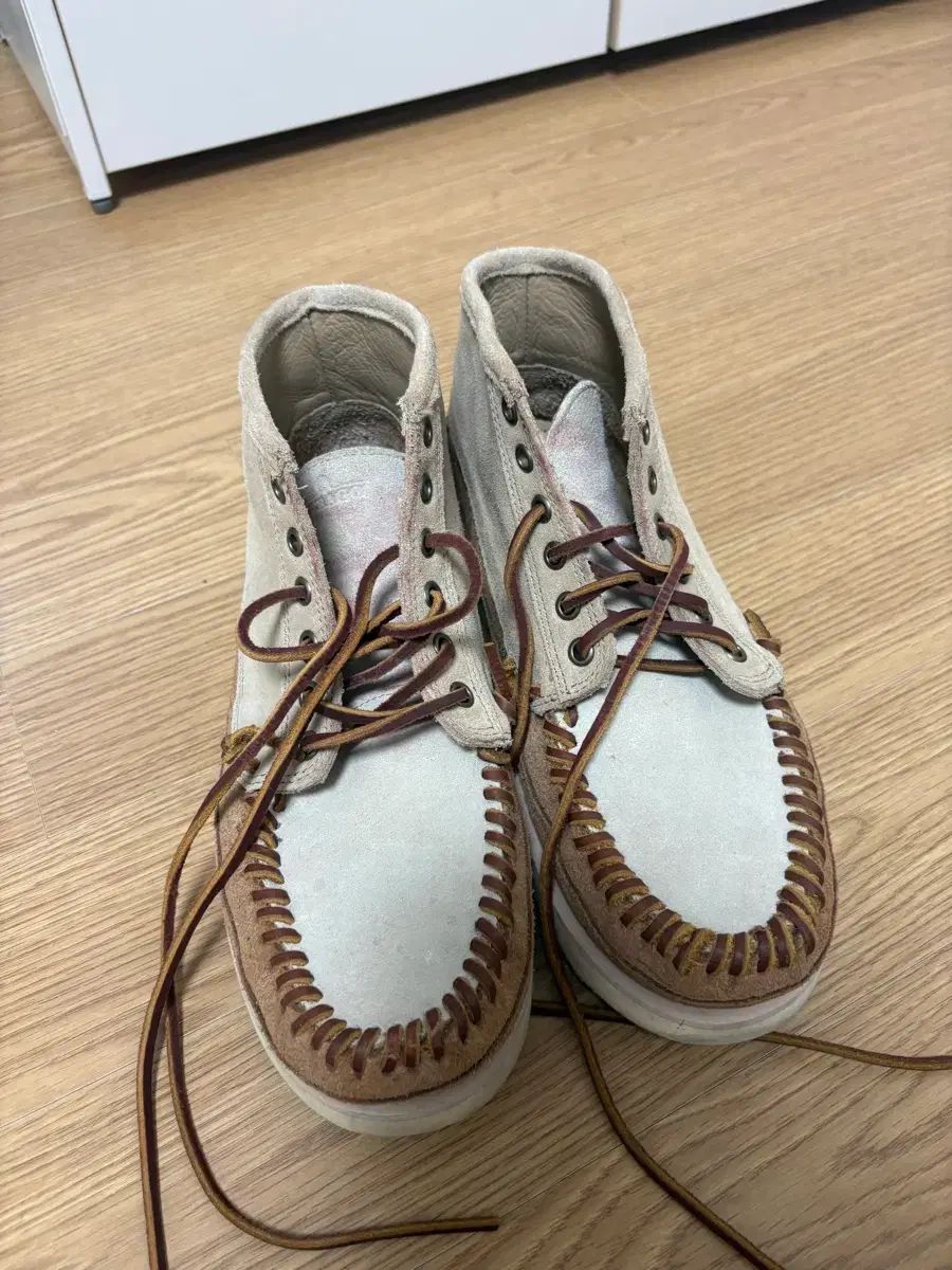 セバゴ モックトゥ ブーツ スウェード