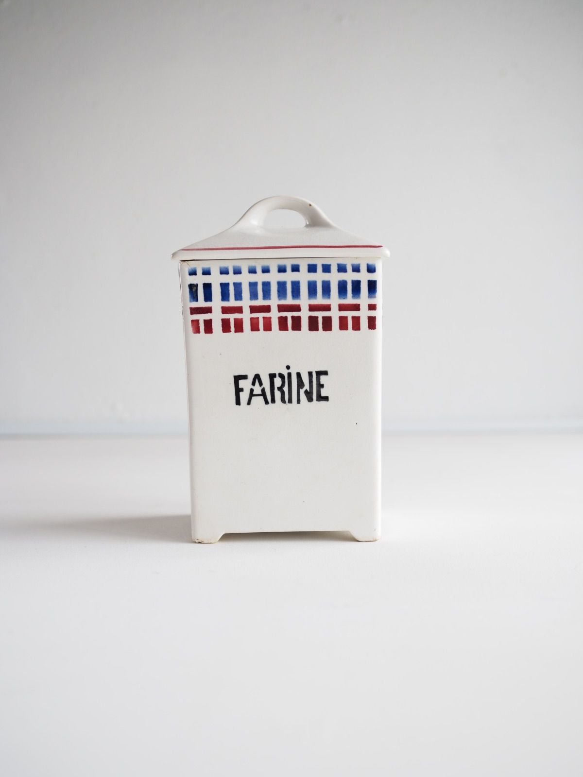 フランスアンティーク　バスクモチーフ　サンタマン ベアルン　キャニスター① 『FARNE』 ＊メルカリのみの出品です
