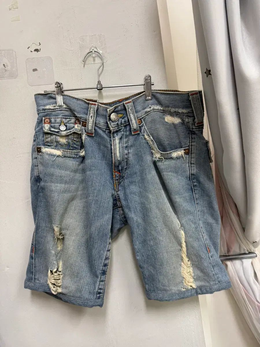 WALL・Eの公開してた時にしか売ってなかったメダルです。