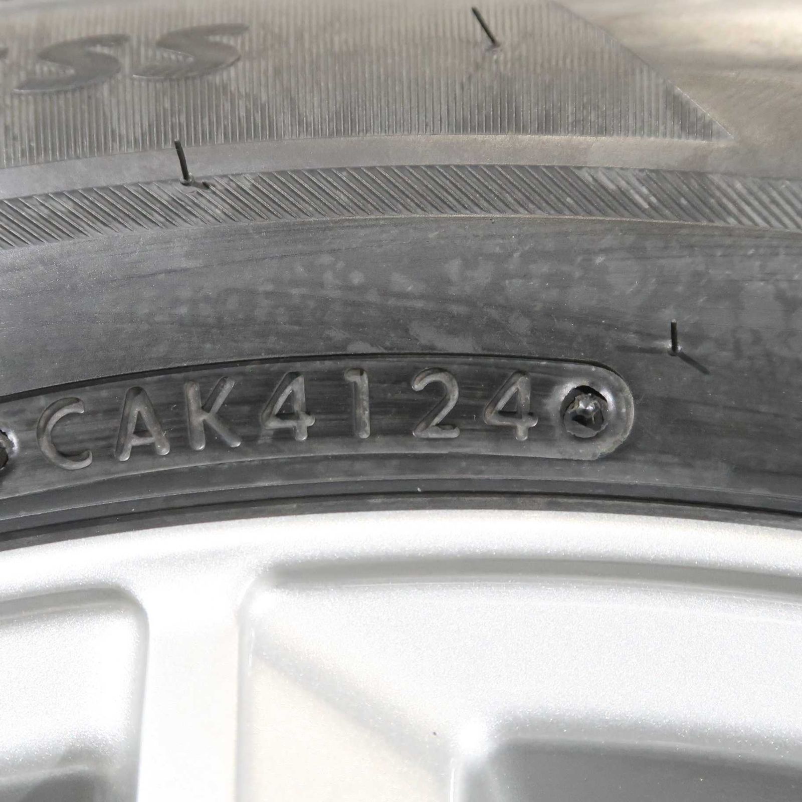 トヨタ ヴォクシー ノア 90系 等 4本 社外 16インチ 6J +40 5H PCD