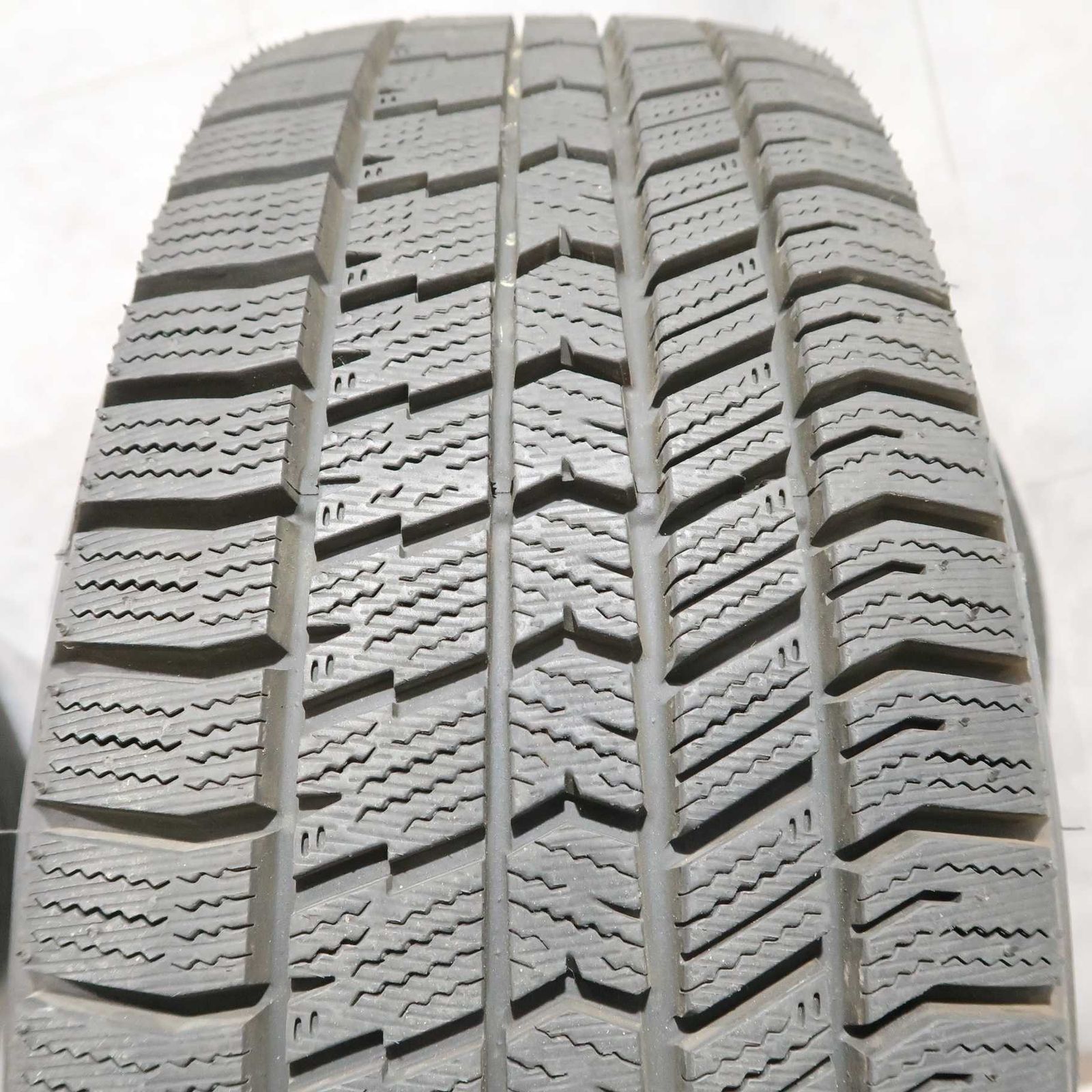 ヨコハマ ig50 195／65r15 プリウス（スタッドレス 195/65R15 30/50 