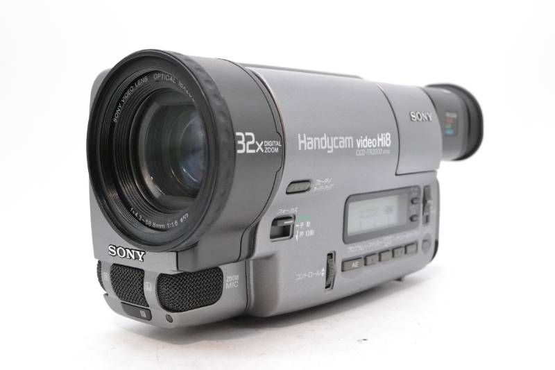 □【動作品】 ソニー SONY CCD-TR3000 Hi8 ビデオカメラ Handycam 22倍