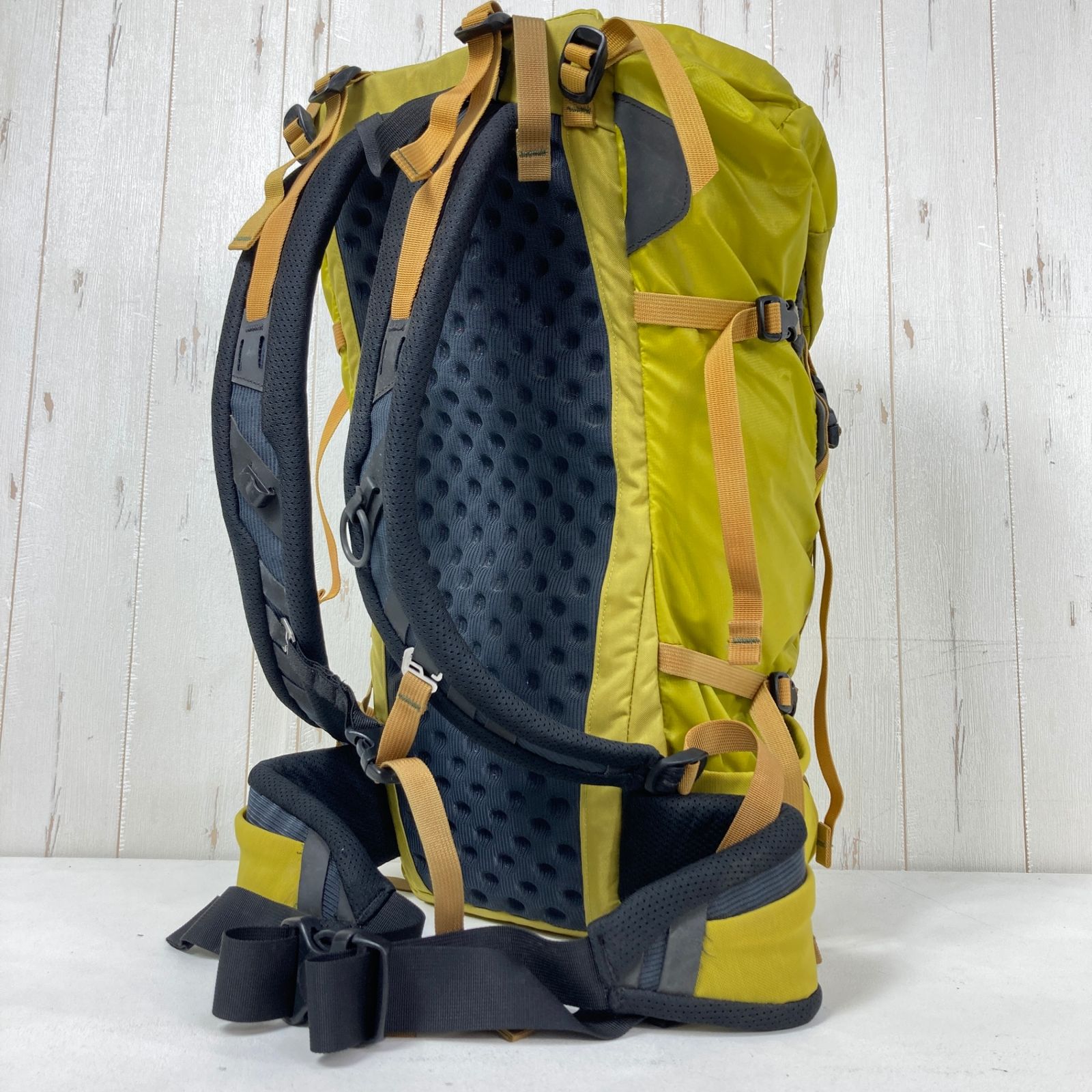 📦️OneSize イエロー系 Arcteryx ( アークテリクス ) アクシオス 35