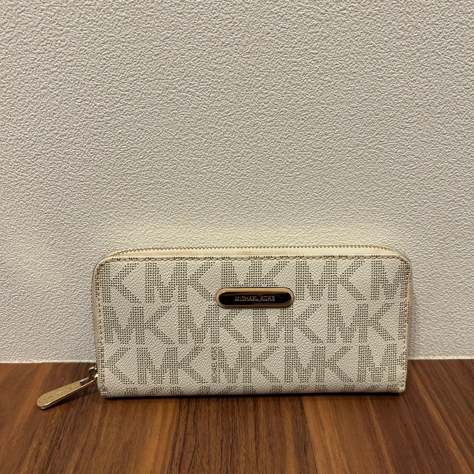 MICHAEL KORS マイケルコース レディース 長財布 ラウンドファスナー 