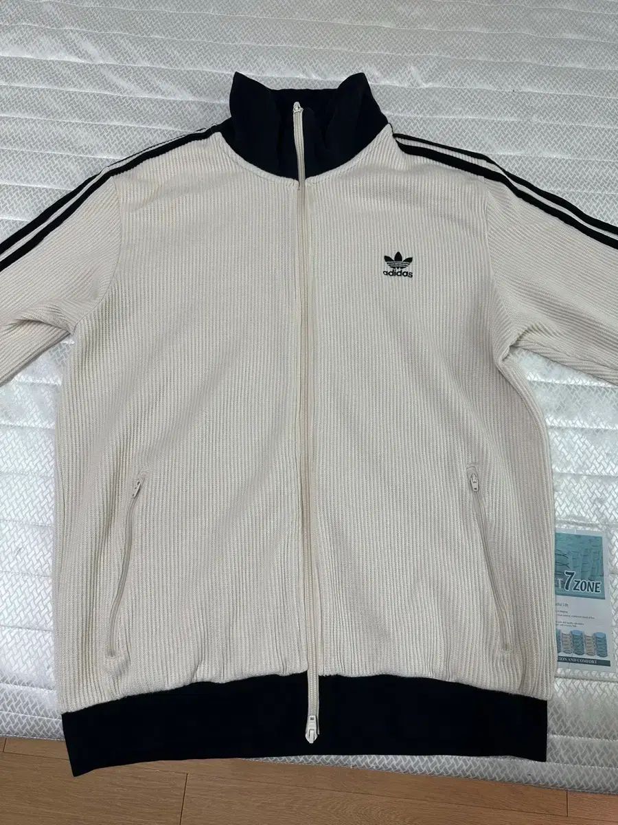 アディダス ワッフル BECKENBAUER(ベッケンバウアー) トラックジャージ 2XL 出品