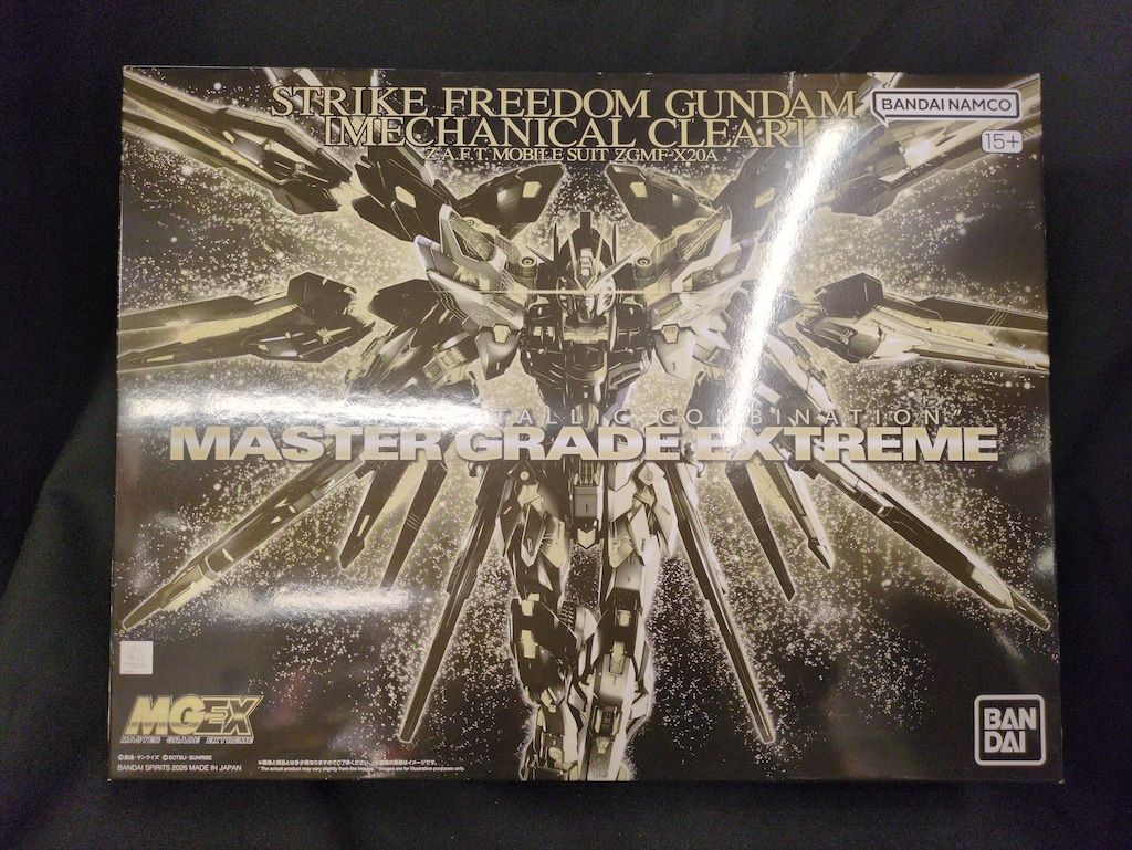 BANDAI SPIRITS MGEX 1/100 機動戦士ガンダムSEED DESTINY ストライクフリーダムガンダム [メカニカルクリア]