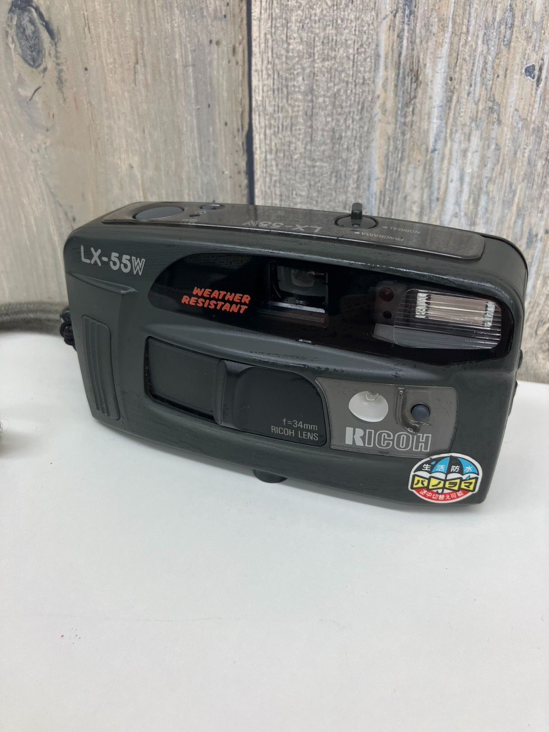 E【ジャンク品】RICOH リコー コンパクトフィルムカメラ 防水 - メルカリ