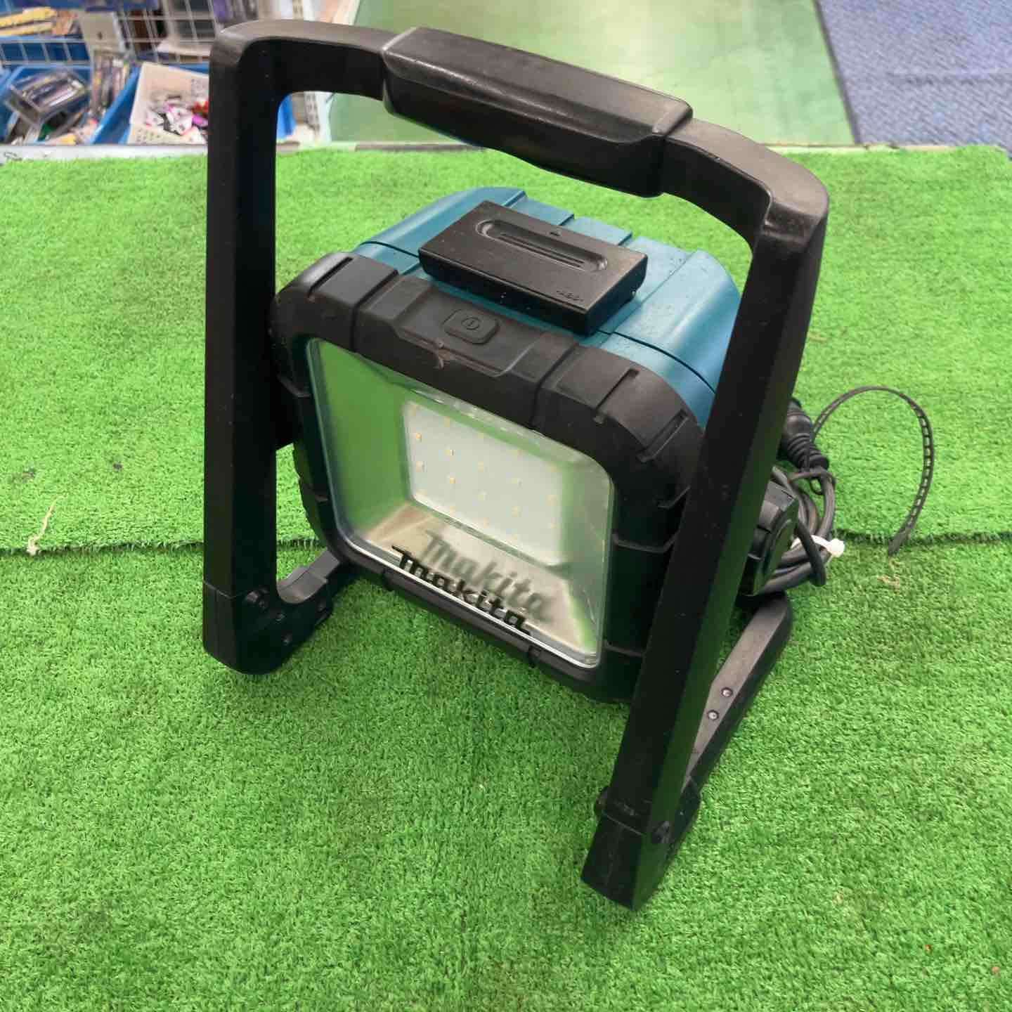 マキタ(makita) コードレスLEDスタンドライト ML805【桶川店】