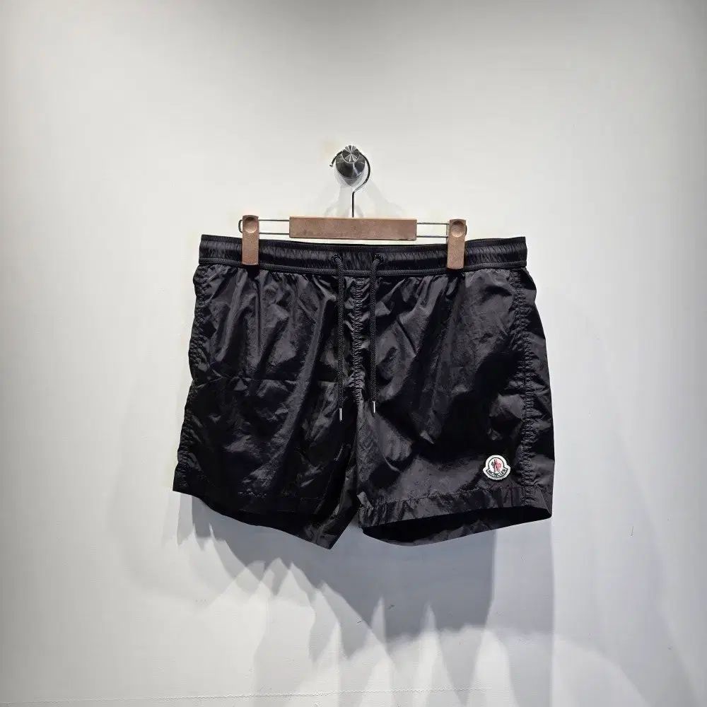 中古/正規品 MONCLER モンクレール ロゴ パッチ スウォム パンツ ブラック L