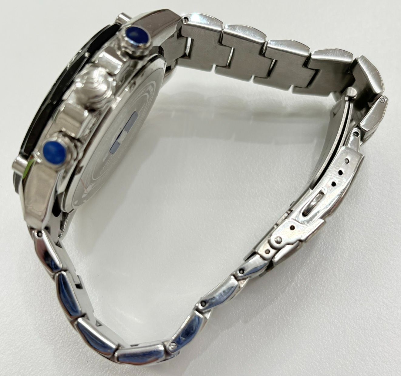 加】カシオ EDIFICE レッドブルレーシング EF-550RBSP 本体のみ 時計 