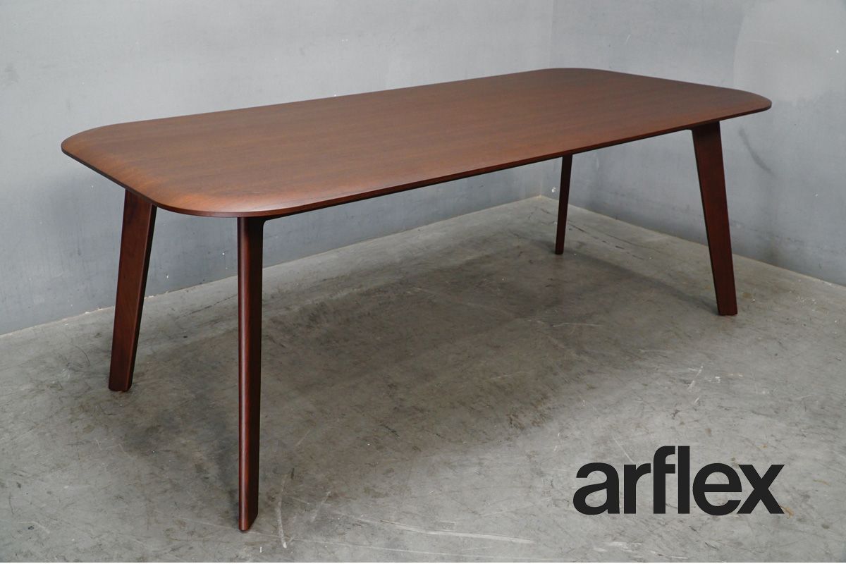 極美品 arflex(アルフレックス) CREDO(クレド) ダイニングテーブル ブラックウォールナット 幅190cm 49.6万040531
