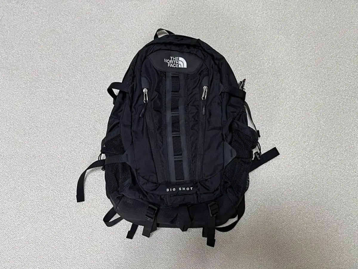 THE NORTH FACE ザノースフェイス 핫샷 バックパック 出品