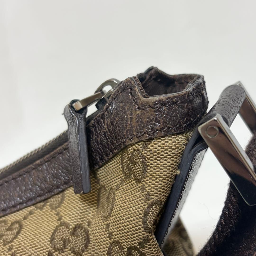 GUCCI グッチ ショルダーバッグ クロスボディ ハーフムーン GGキャンバス レザー 181092