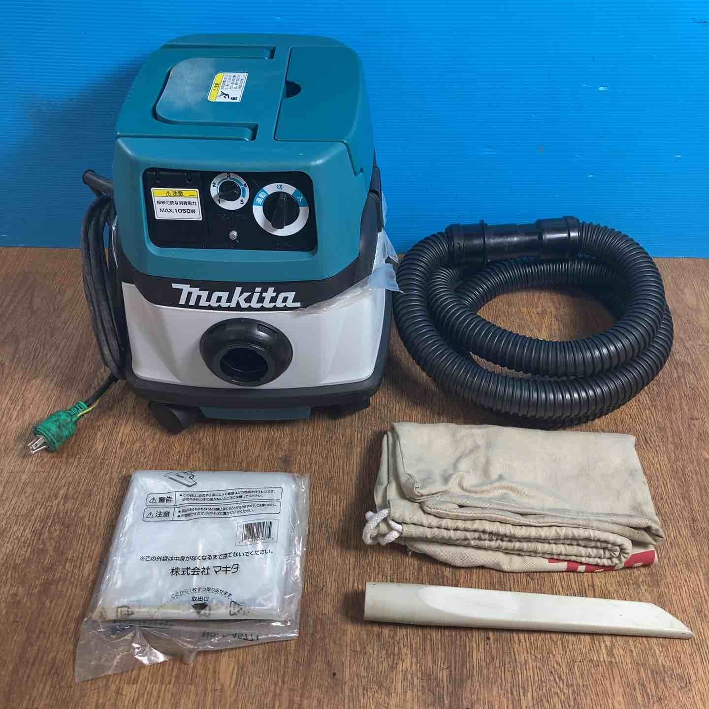 ★マキタ(makita) 集じん機 乾湿両用 483(P) ※天面に一部削り痕あります【岩槻店】