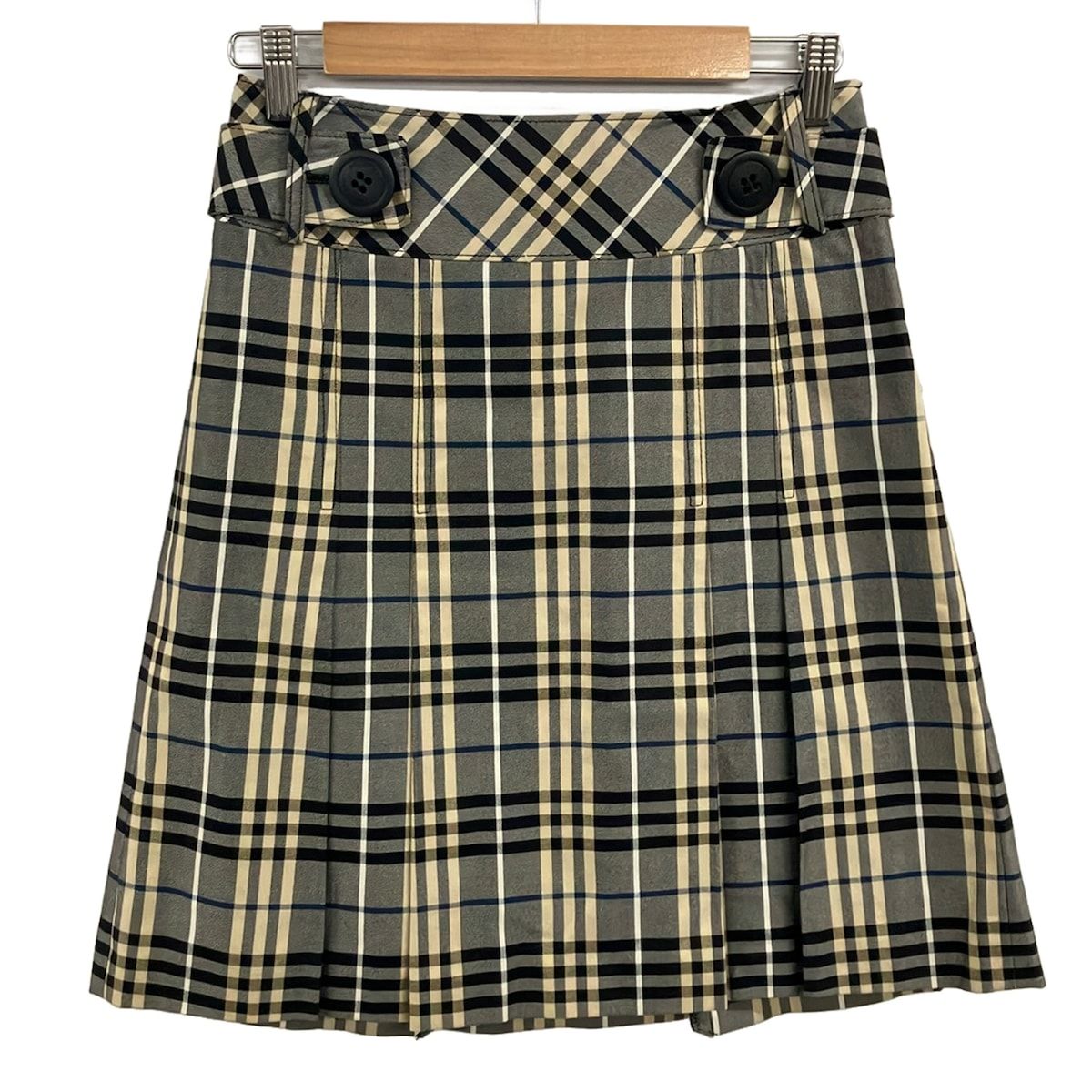 Burberry Blue Label(バーバリーブルーレーベル) スカート サイズ36 S レディース美品 - 黒×ベージュ×マルチ ひざ丈/チェック柄
