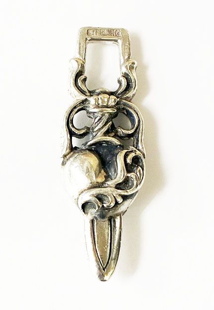クロムハーツ CHROME HEARTS DAGGER HEART ダガー ハート シルバー ネックレス ペンダント トップ 【ブランド古着ベクトル】【中古】☆AA★ ▲ 260603