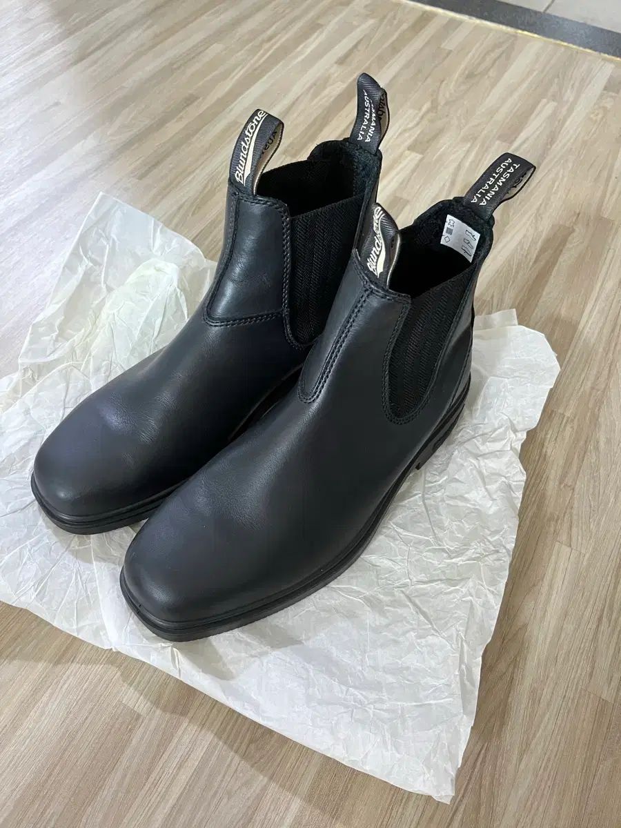 Blundstone(ブランドストーン) 663 au 8 5