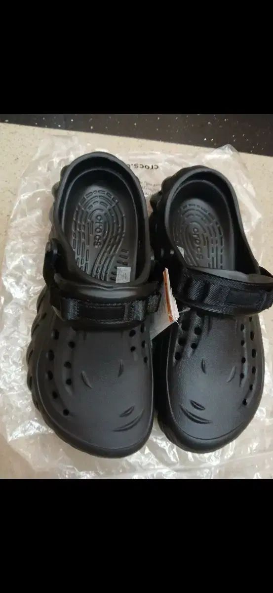 (配送込み)新品 Crocs エコークロッグ M9 W11 ブラック 270mm