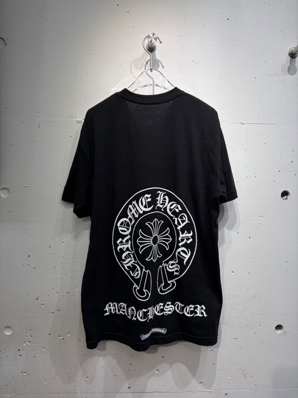 新品 CHROMEHEARTS クロムハーツ Horseshoe Logo T-Shirt Manchester ホースシューロゴTシャツ マンチェスター
