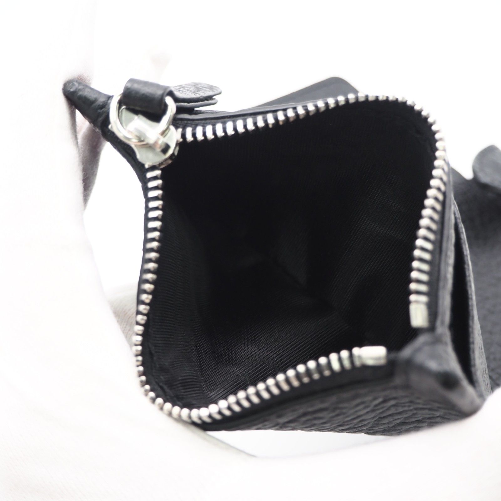★3日以内返品可★極美品 MAISON MARGIELA メゾンマルジェラ 4ステッチ ジップウォレット SA1VX0019 コインケース ブラック ホワイト カーフレザー メンズ