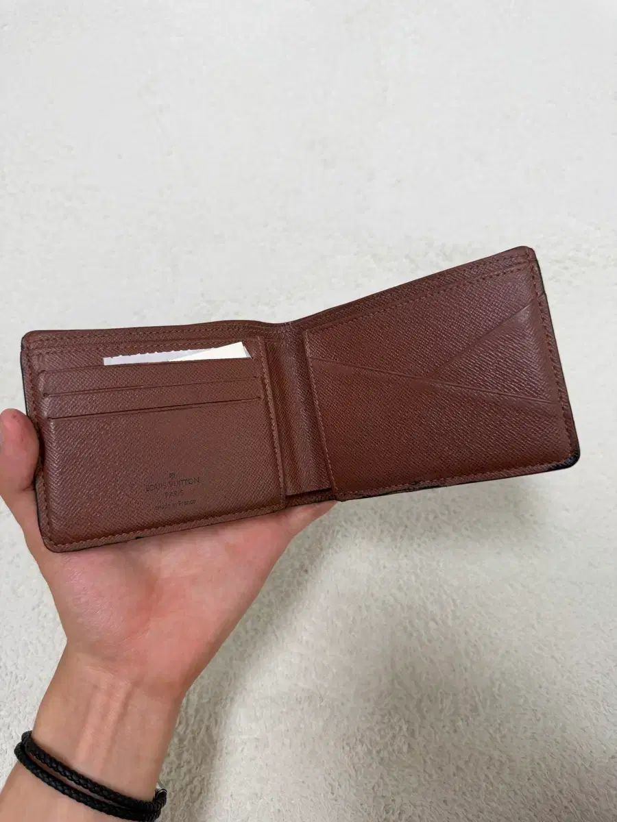ルイヴィトン モノグラム 二つ折り財布