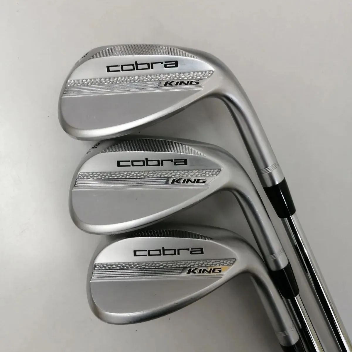 COBRA コブラ KING(2025) 48°-8V＆52°-8V＆58°-7T【3本セット】 ｼｬﾌﾄ