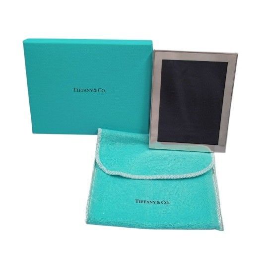 ティファニー フォトフレーム 写真立て シルバー メタル 額縁 TIFFANY&Co.