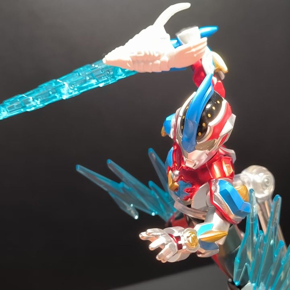 【パッケージダメージあり未開封、未使用】ミニウルトラマンコレクション ブロックアクションフィギュア ミニ ウルトラマンギンガビクトリー