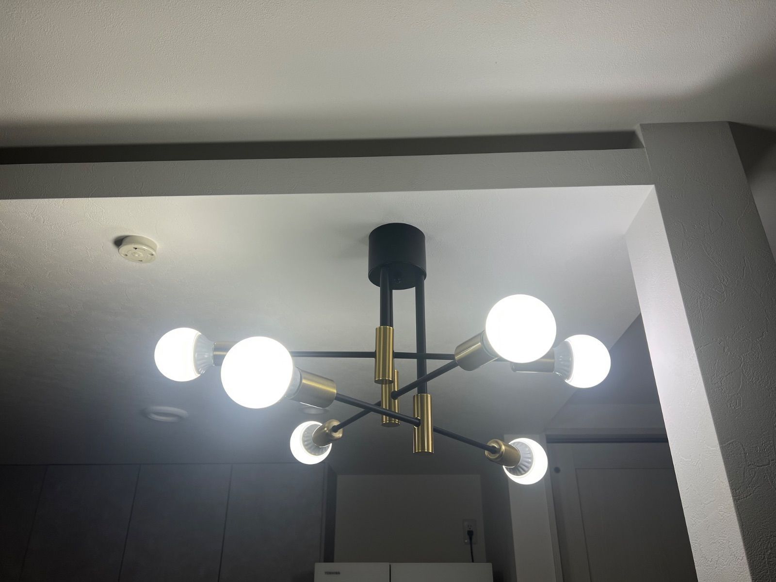 引掛シーリング用 3色LED電球付きスパゲッティスタイルシーリング