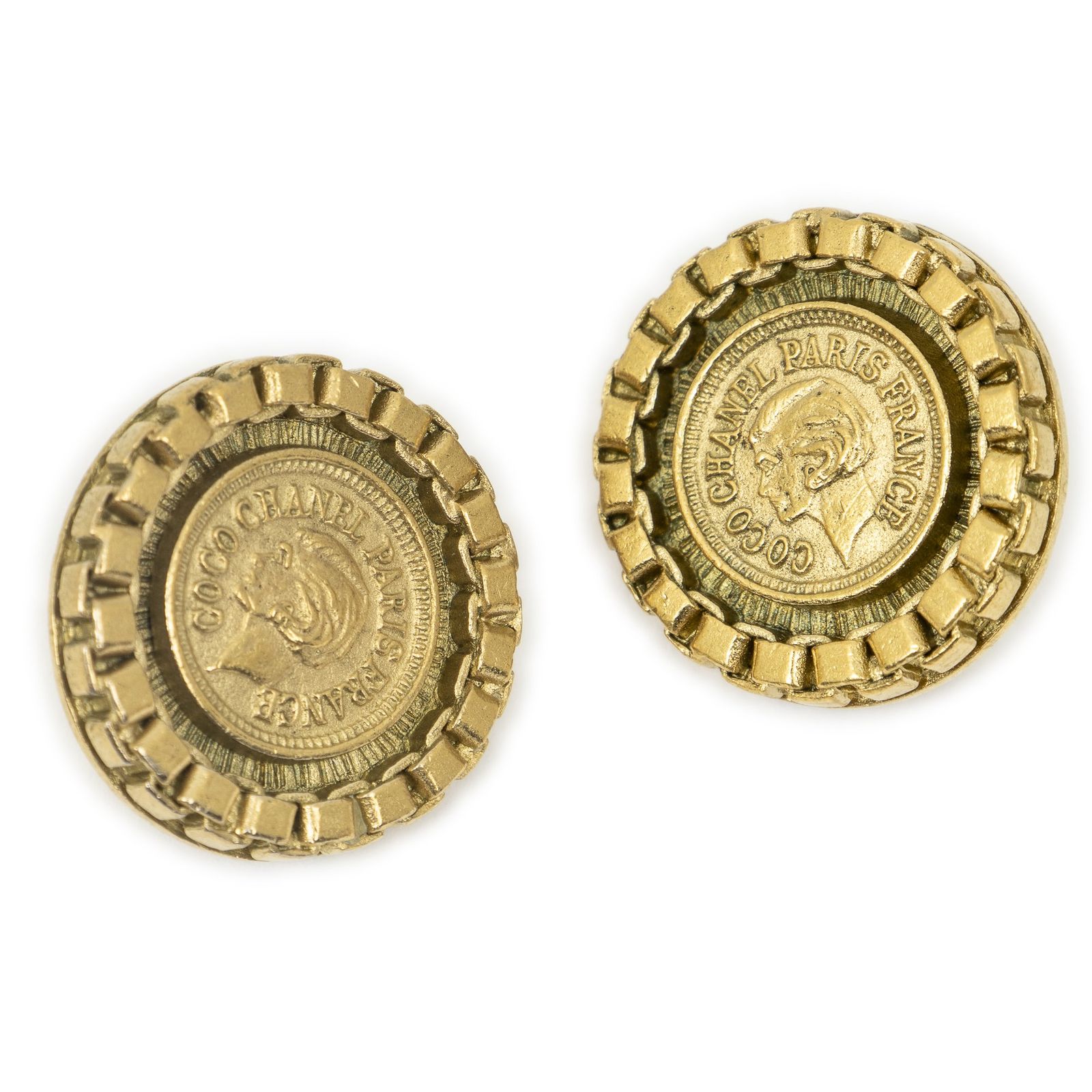 [中古] CHANEL シャネルCC Coin-Shaped Clip On Earrings金金メッキA