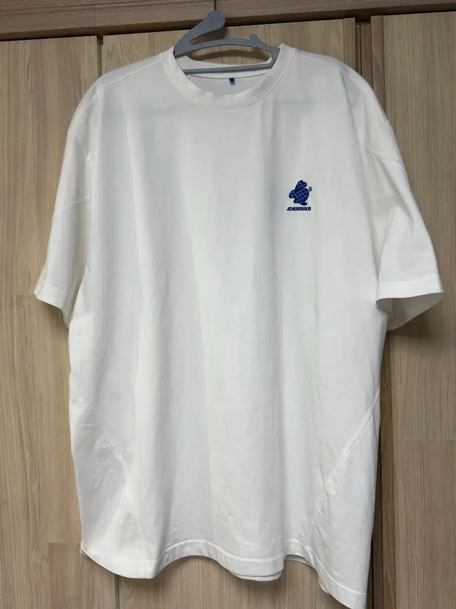 ADER ERROR(アーダーエラー) TWEE(トゥウィー) 白 半袖 Tシャツ(A3)