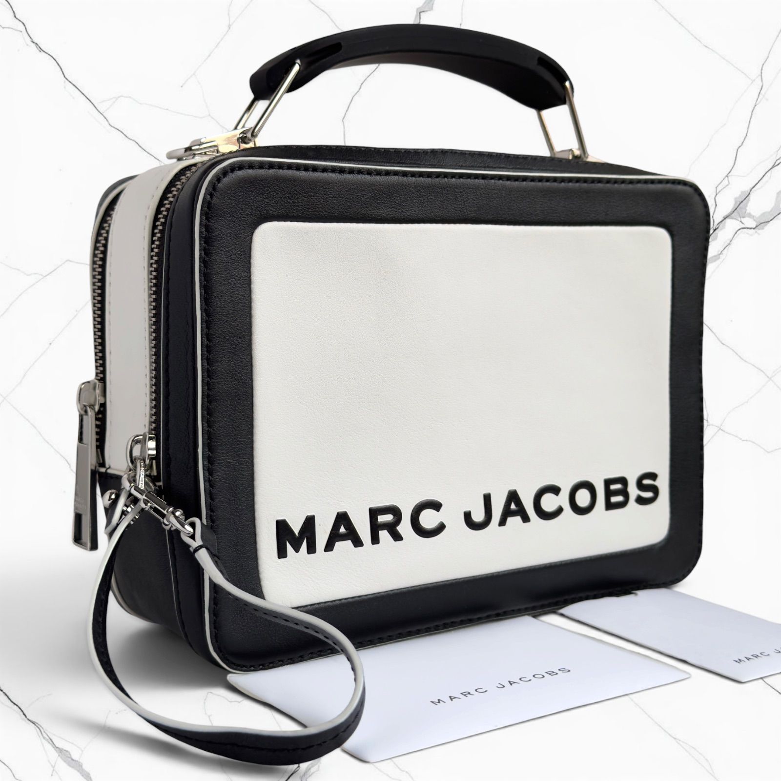 MARC JACOBS マークジェイコブス THE BOX 23 ザ ボックス ハンドバッグ カラーブロック バイカラー ブラック ホワイト グレインレザー ラバーハンドル