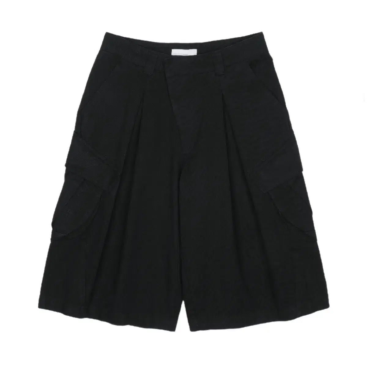 新品 1) サンサンギアー カプリ パンツ ブラック_26SS